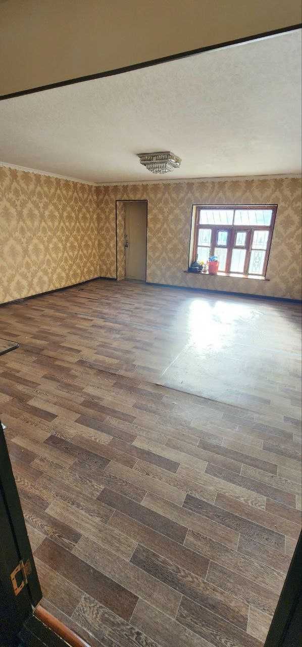 Продаётся 2х передел в 3х комн квартира на 1 этаже 5 микрорайон Сомий