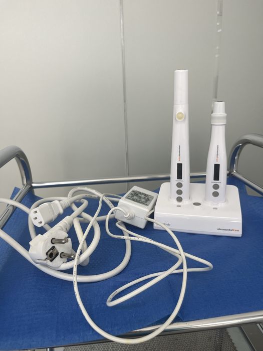 Sistem de obturare la cald Elements Free (SybronEndo)