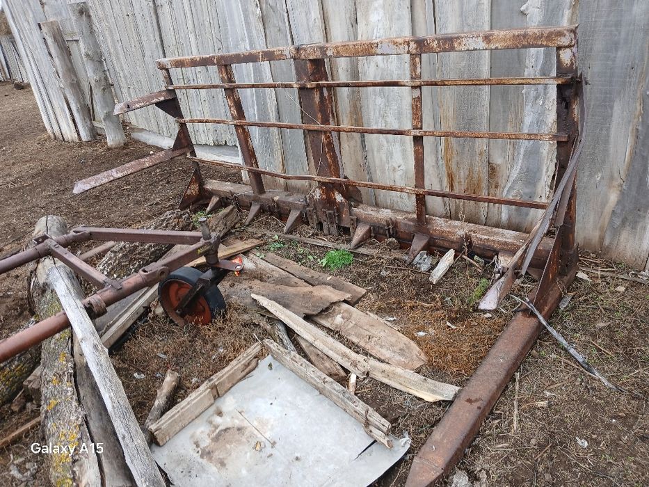 Продам толкай для сено