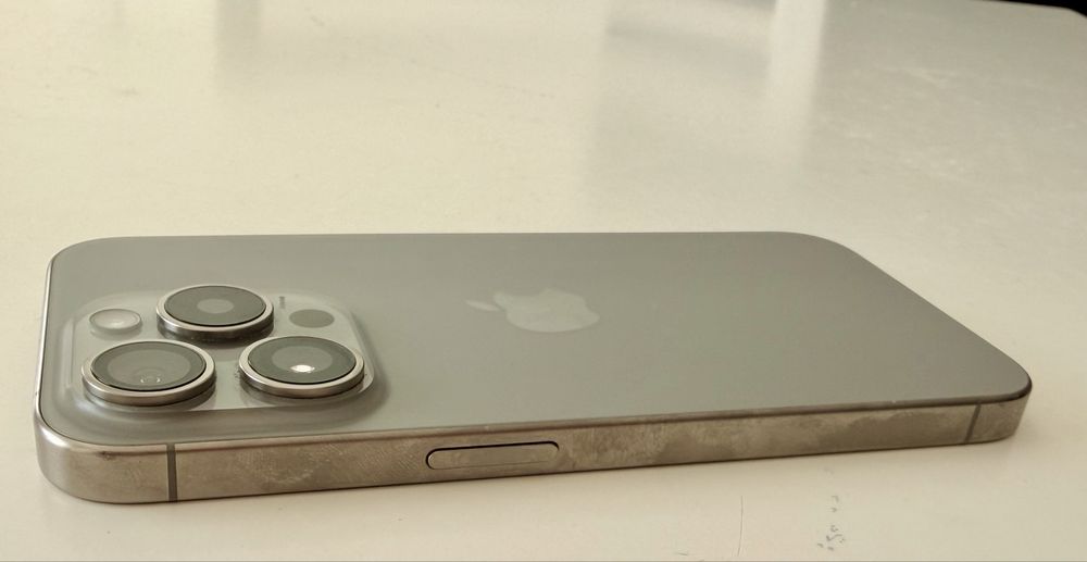 iPhone 15 Pro 256 GB