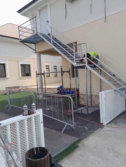 Scara metalica zincata  exterioara pentru ,case, beciuri și incendii