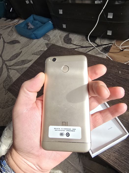 Телефон redmi 4x