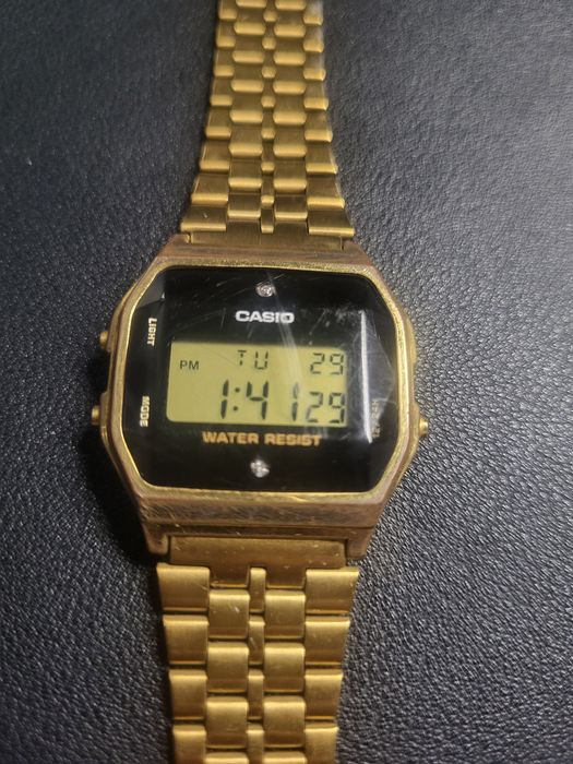 Ceas Casio auriu