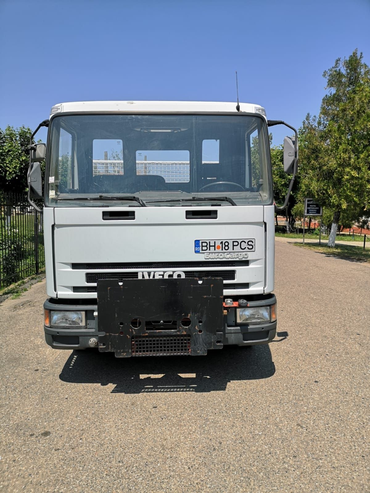 Vând Iveco Eurocargo basculabil