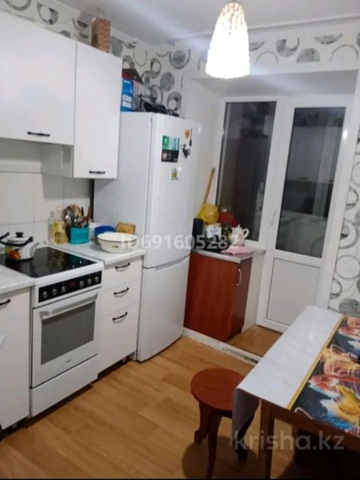 Продам 3-х комнатную  квартиру. этаж 5из 9. Общ площадь 56 м².
