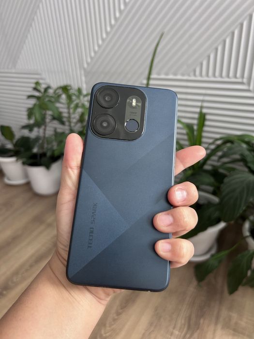 Tecno spark телефоны сатылады. Память 64 гб. Экраны сынбаган ауыспаган