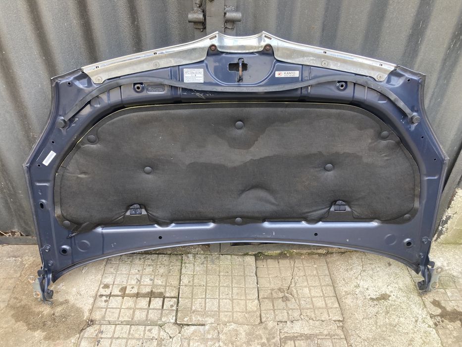 Преден капак за тойота корола версо/Toyota corolla verso 01-03г