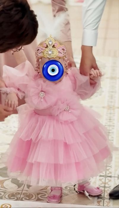 Продам платье на тусау кесу