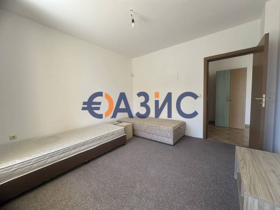 Продава се Двустаен апартамент в с. Кошарица, Област Бургас - 68 кв.м за 884 €/кв.м - Снимка #4