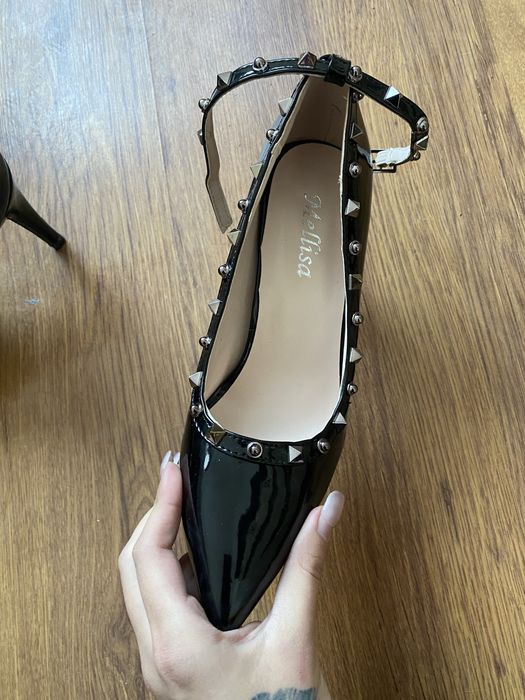 дамски черни токчета