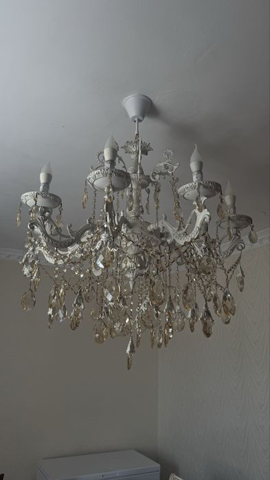 Люстра сатылады 15000 тенге