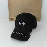 Шапка Balenciaga