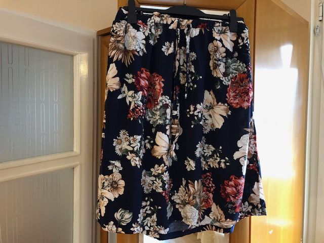 Чисто нова лятна пола KENVELO - 48-50