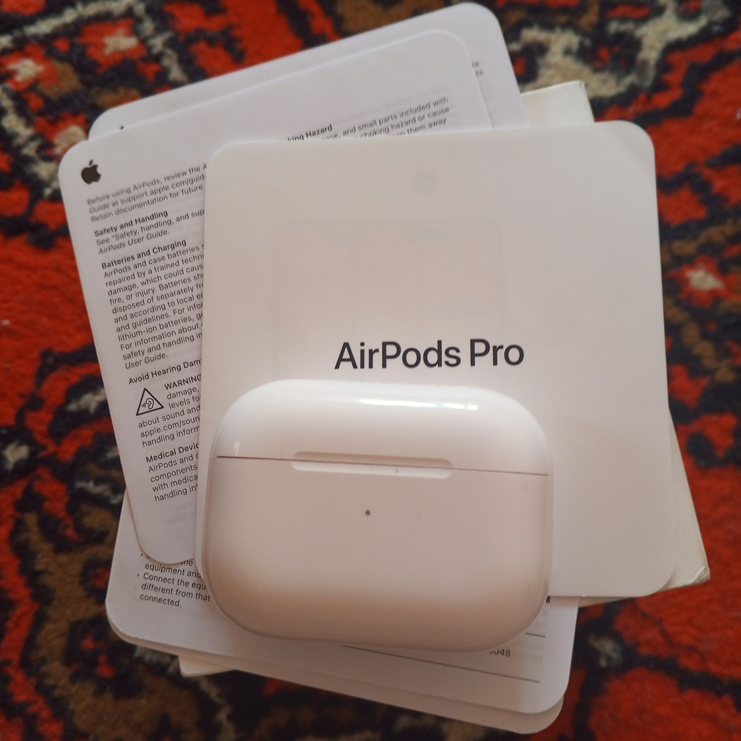 Apple airpods pro 2 sotiladi