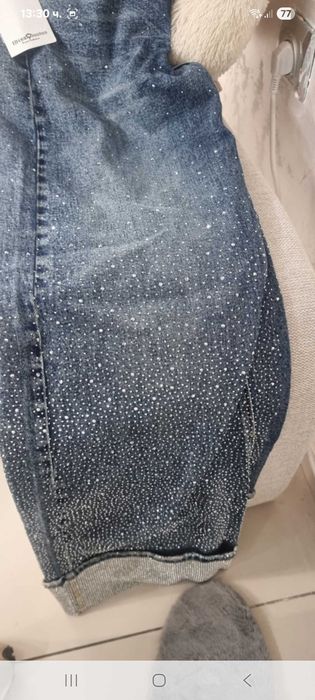 Дънки с камъни нови