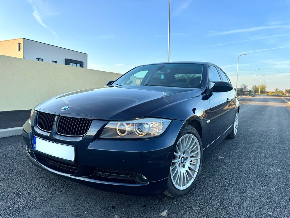BMW Seria 3 320d E90 M47 - Automat - Navigatie
