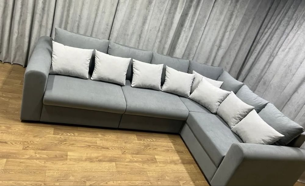 Угловой диван серый