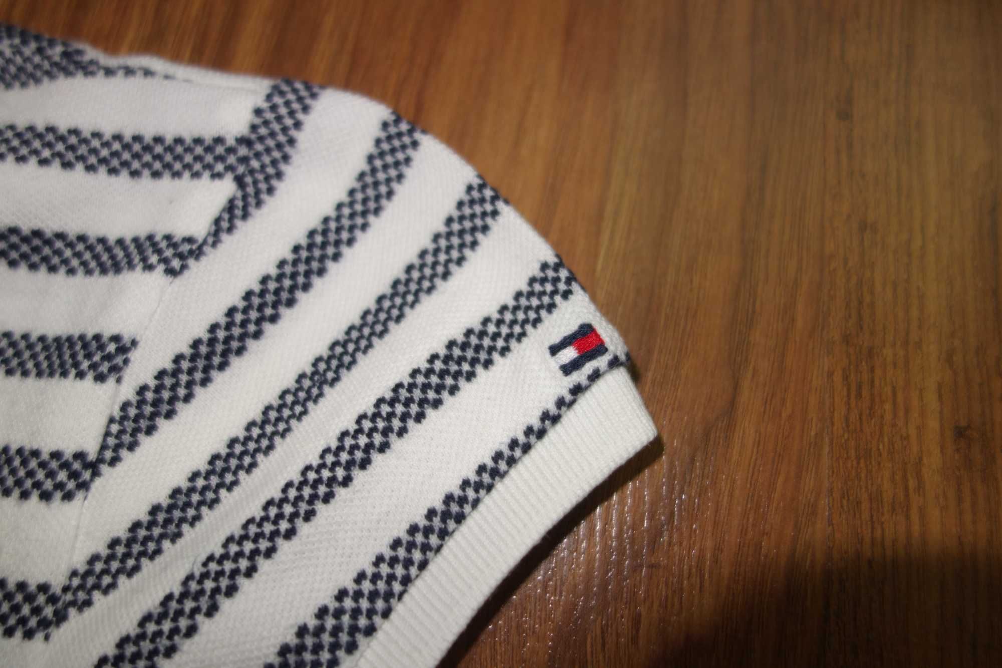 Tricou Fete Tommy Hilfinger,Marimea 176/varsta 12-14 ani,Stare exelent