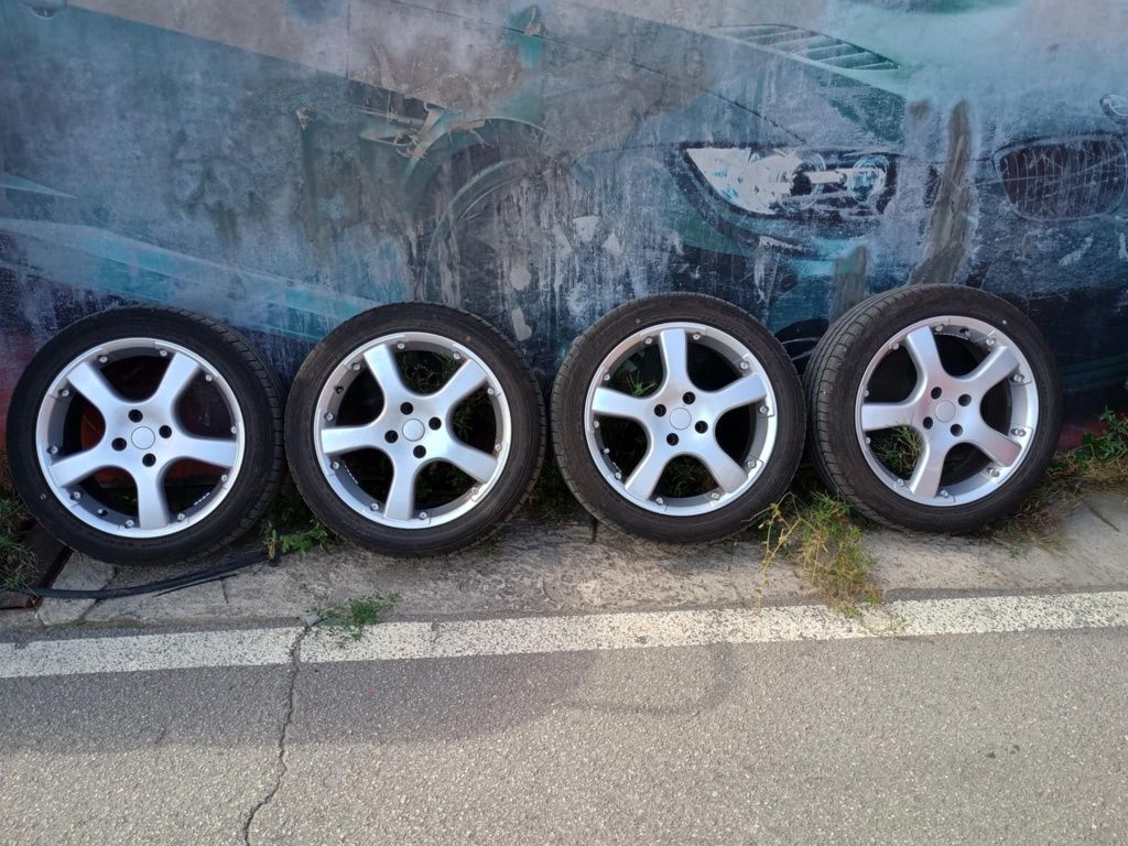 Продавам Летни гуми с алуминиеви джанти 17"