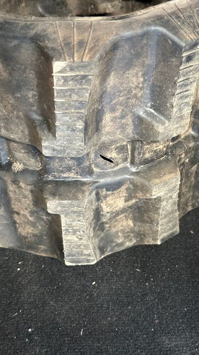 Гумени вериги за мини багер 230/72/48