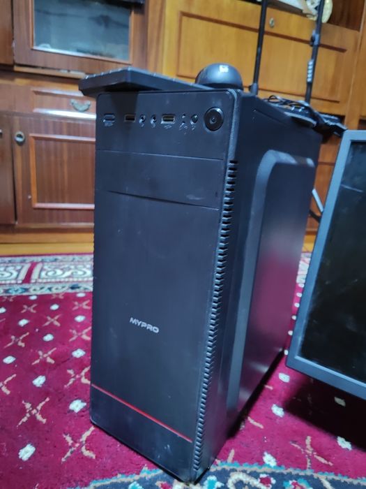 Kompyuter offis uchun srochno sotiladj