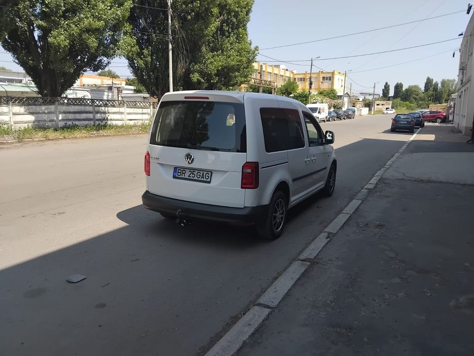 Vând vw caddy 1.6 diesel