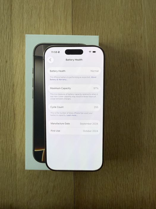 iPhone 16 pro 128 GB