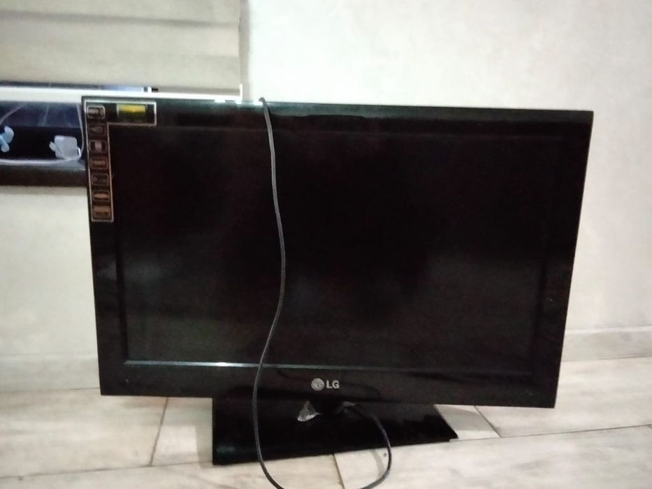 Телевизор LG б/у