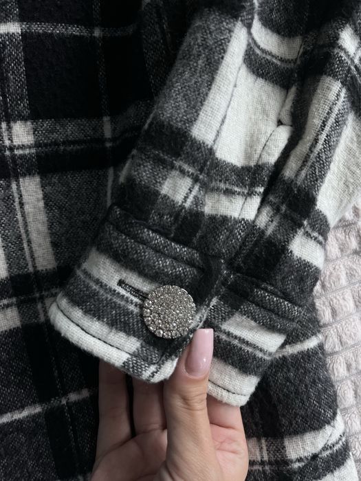 Zara преходно яке