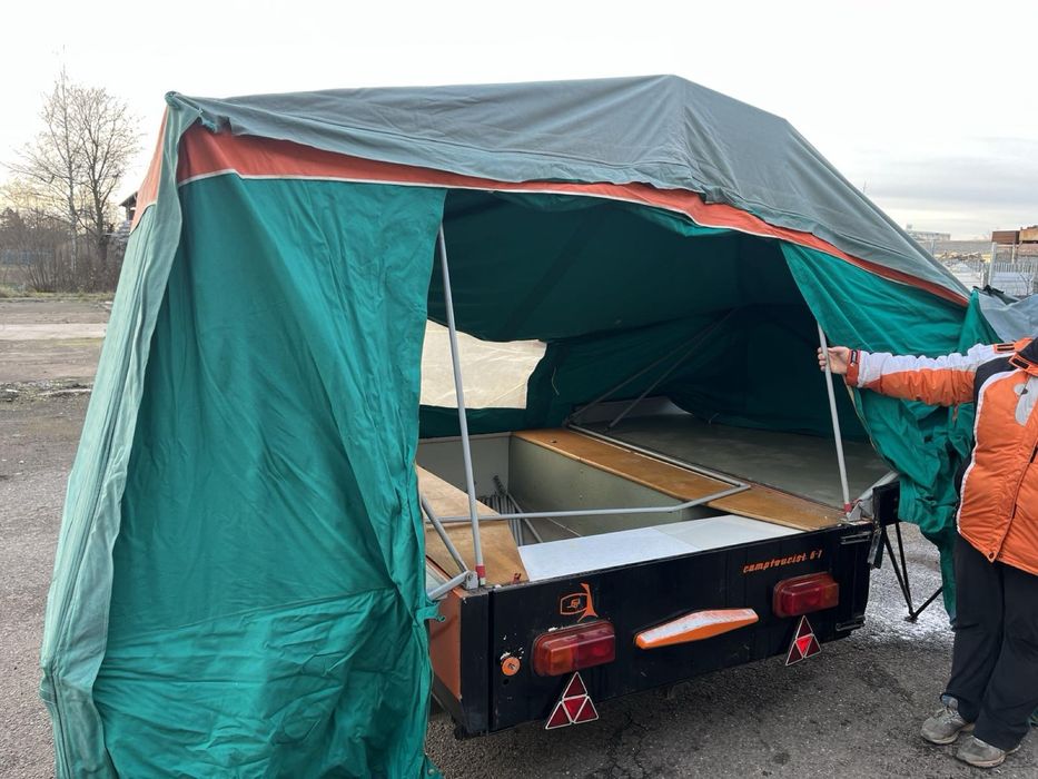 палатка за ремарке