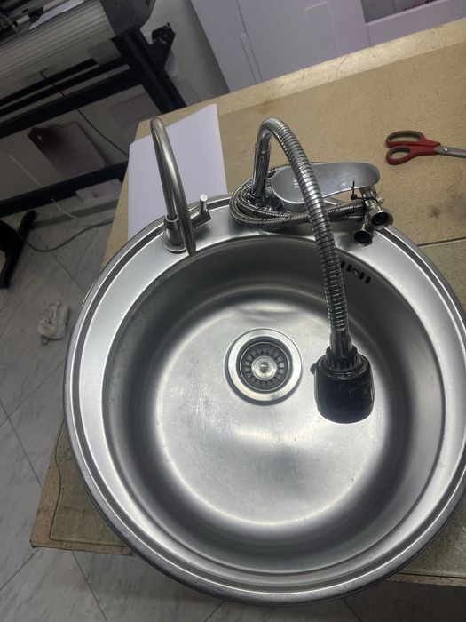 Раковина кухоная.