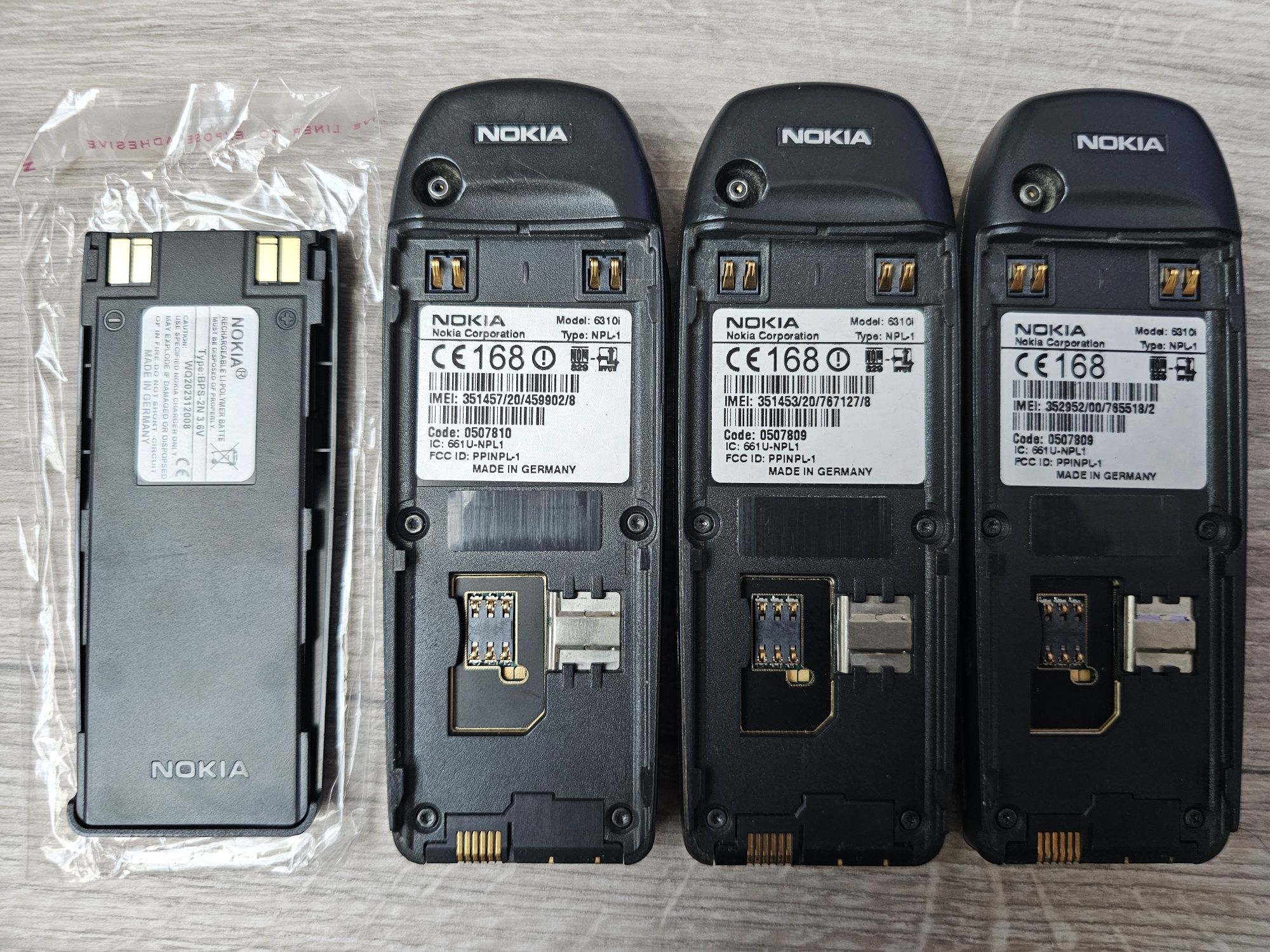 Vand 3 Nokia 6310i - Livrare cu verificare