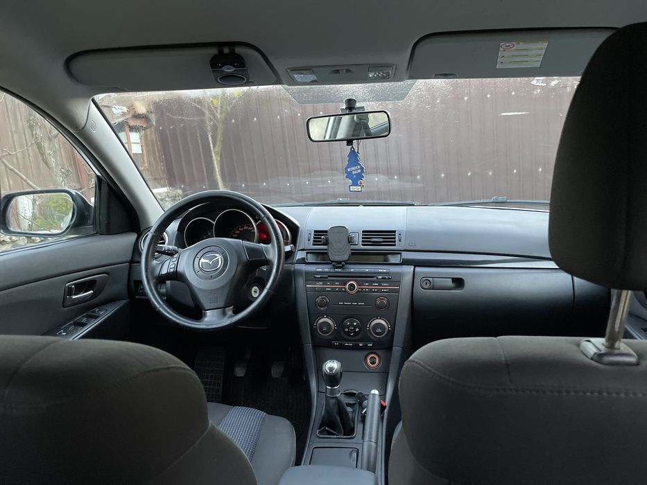 Mazda 3 Hatchback 2004 motor 1.4 benzina