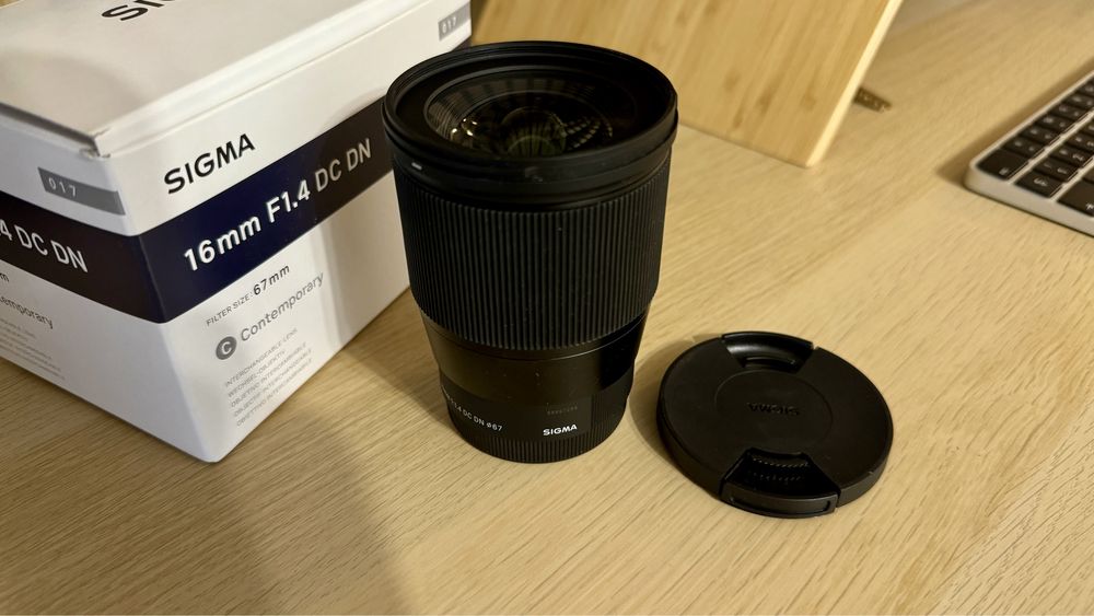 Obiectiv Sigma 16mm F 1.4 Sony E
