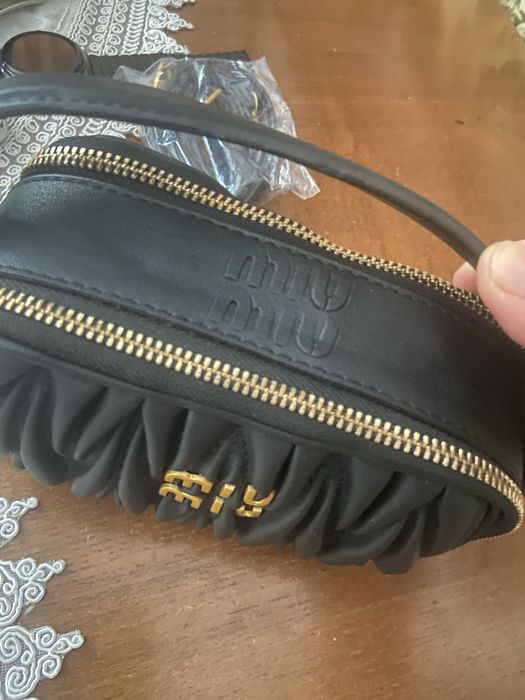 Geanta superba, Miu Miu