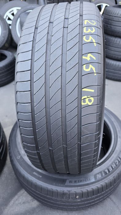 2 anvelope vară Michelin 235/45/18 dot 2023