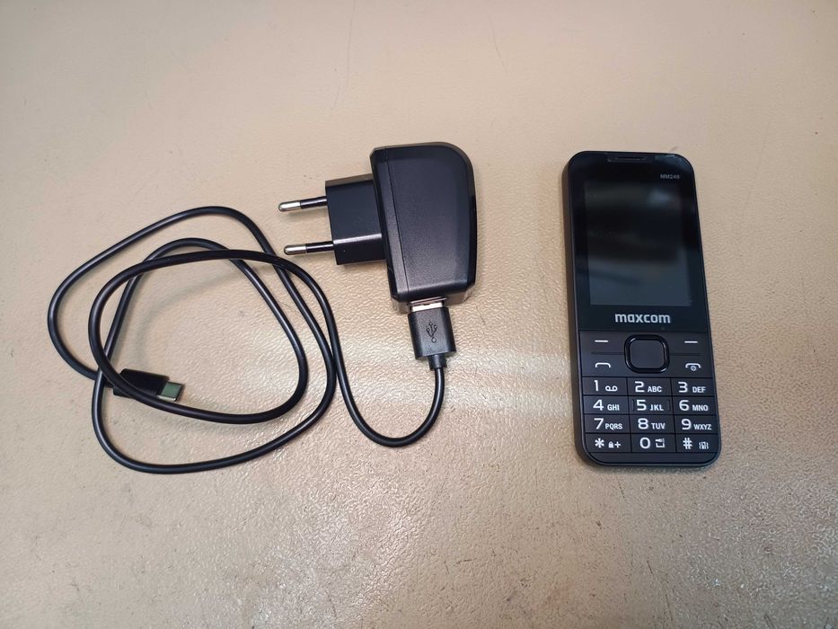 Telefon cu butoane Maxcom MM248 nou