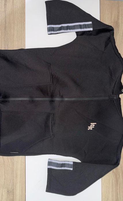 Kendall & Kylie For OVS Full Zip в черен цвят,размер S