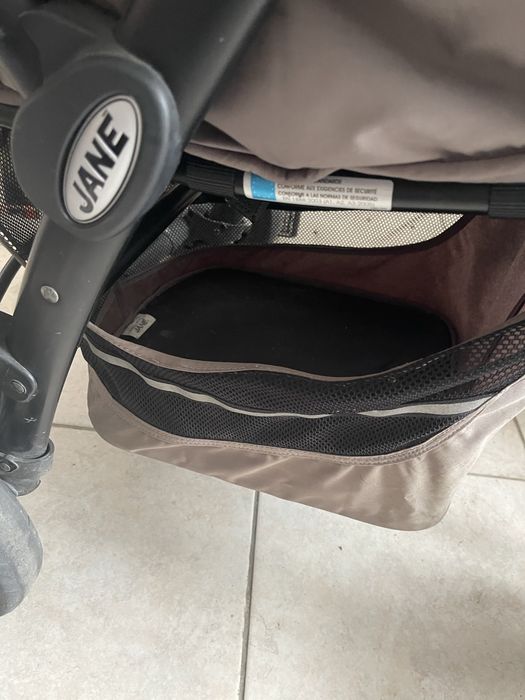 Бебешка количка на Jane