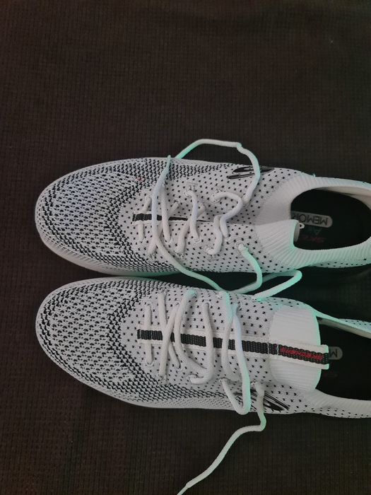 Skechers air-cooled memory foam