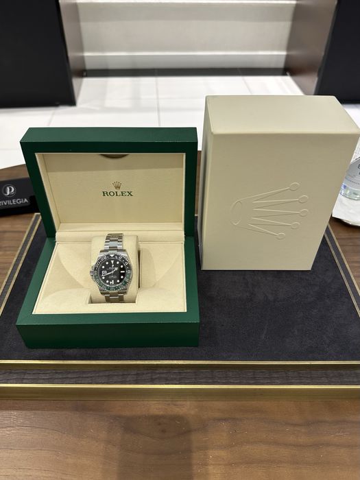 NEW Rolex GMT Master II 40mm 126720vtnr