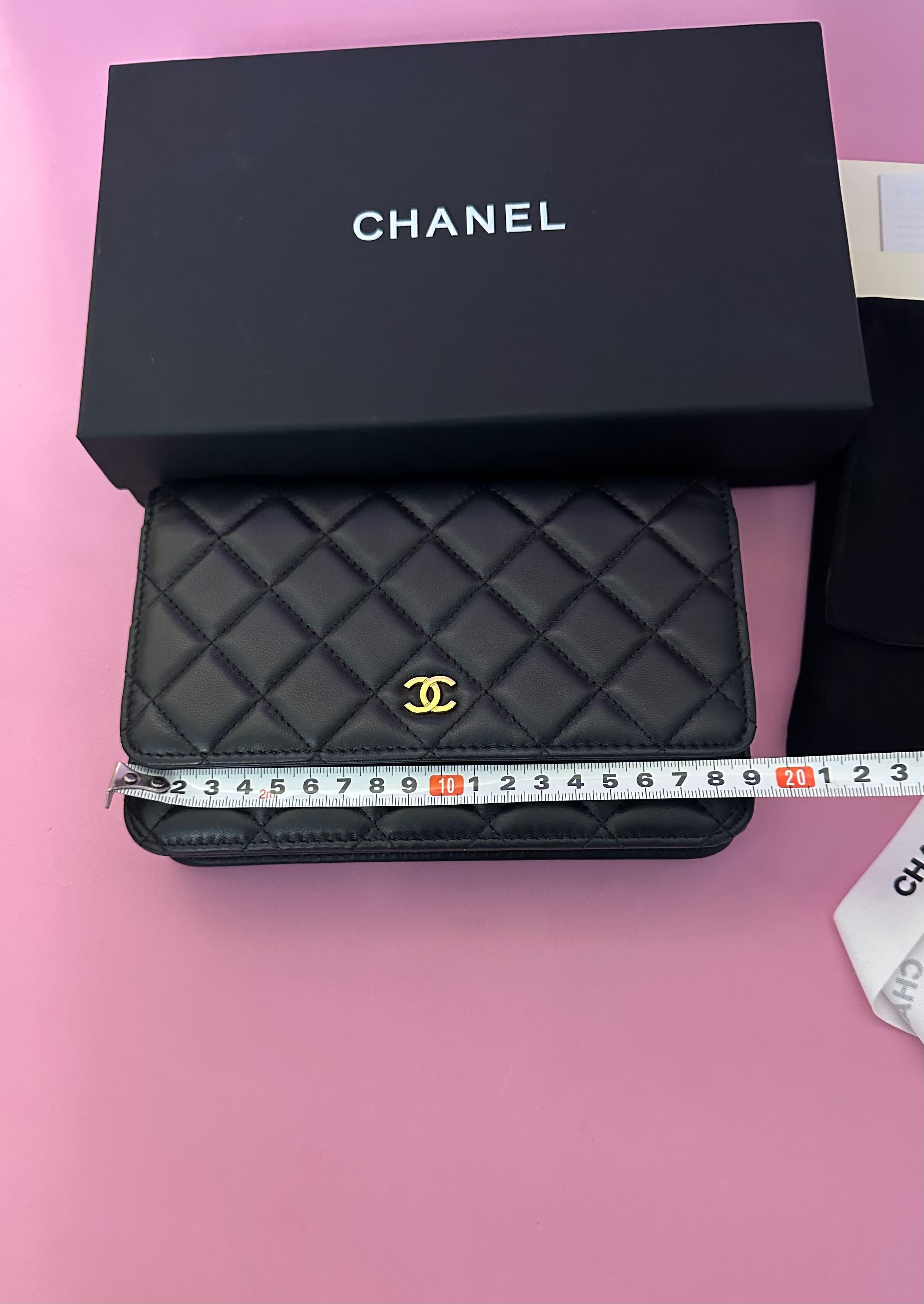Дамска Чанта Chanel classic wallet on chain
