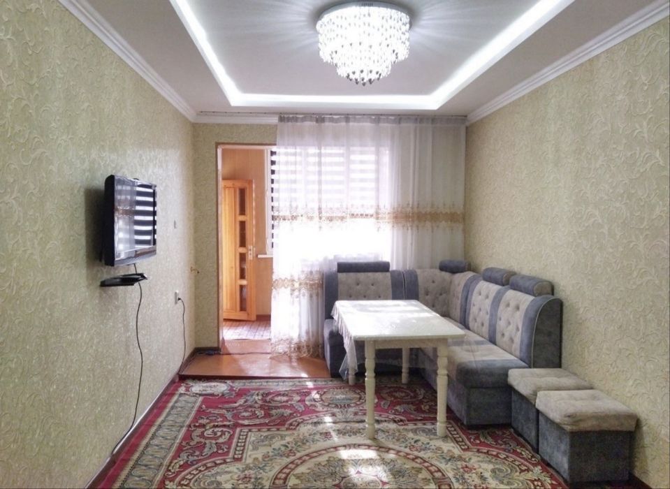 Сдается 3 ком Юнусабад 8 квартал. Биллур Ресторан