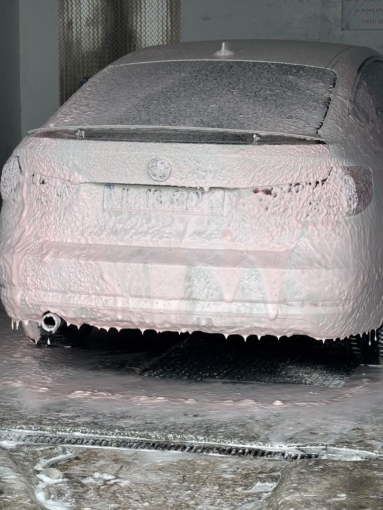 Spumă Activă – Efect Frișcă, Albă sau Colorată