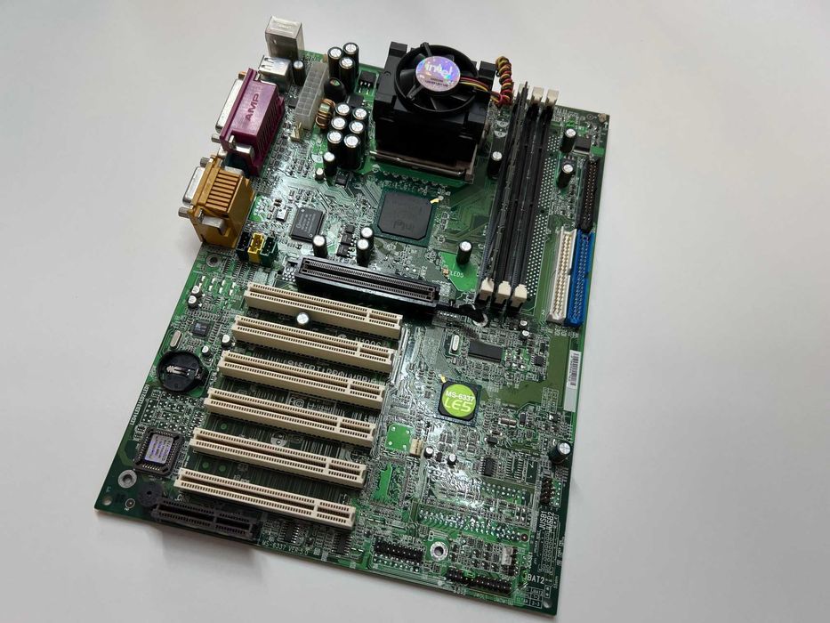 MSI MS-6337 815EPT PRO VER5 + Pentium III 1.4 Ghz Tualatin