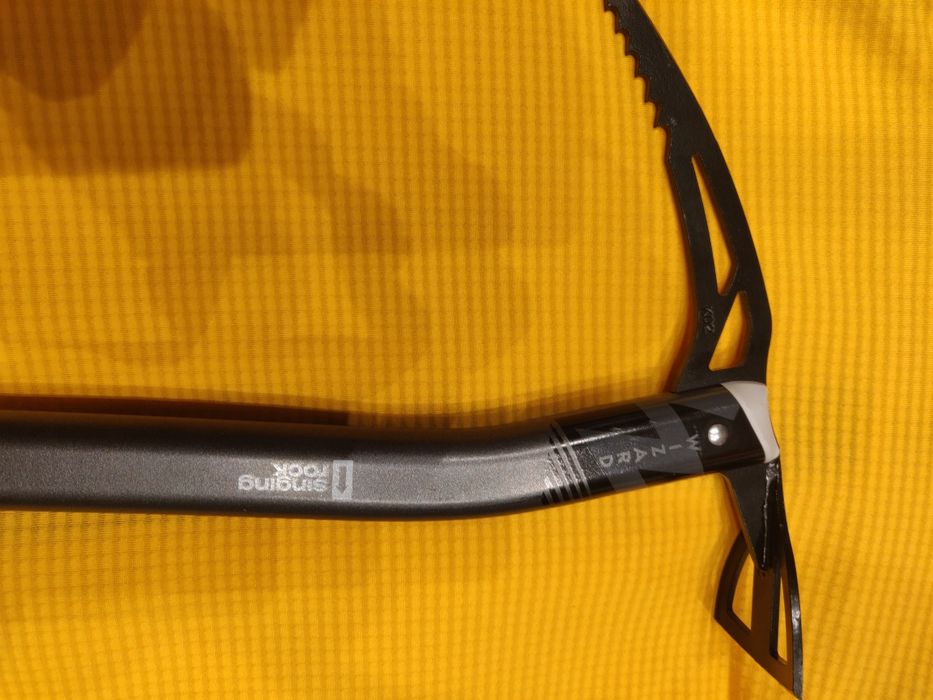 Piolet Singing Rock Wizard 55 cm – Nou, nefolosit