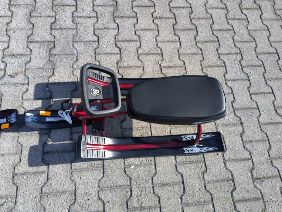 MONI Шейна чук и гек СНЕЖКО червен