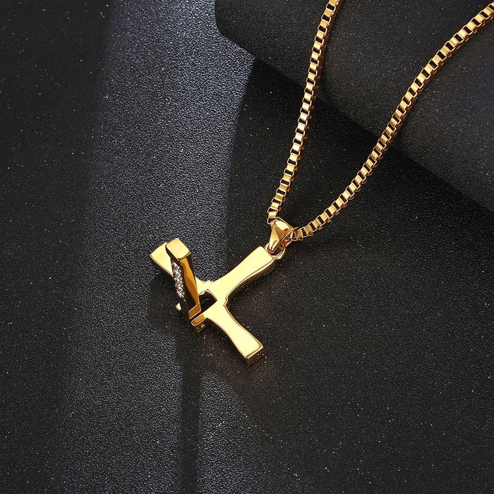 Кръст колие Вин Дизел ХХХ Бързи и яростни