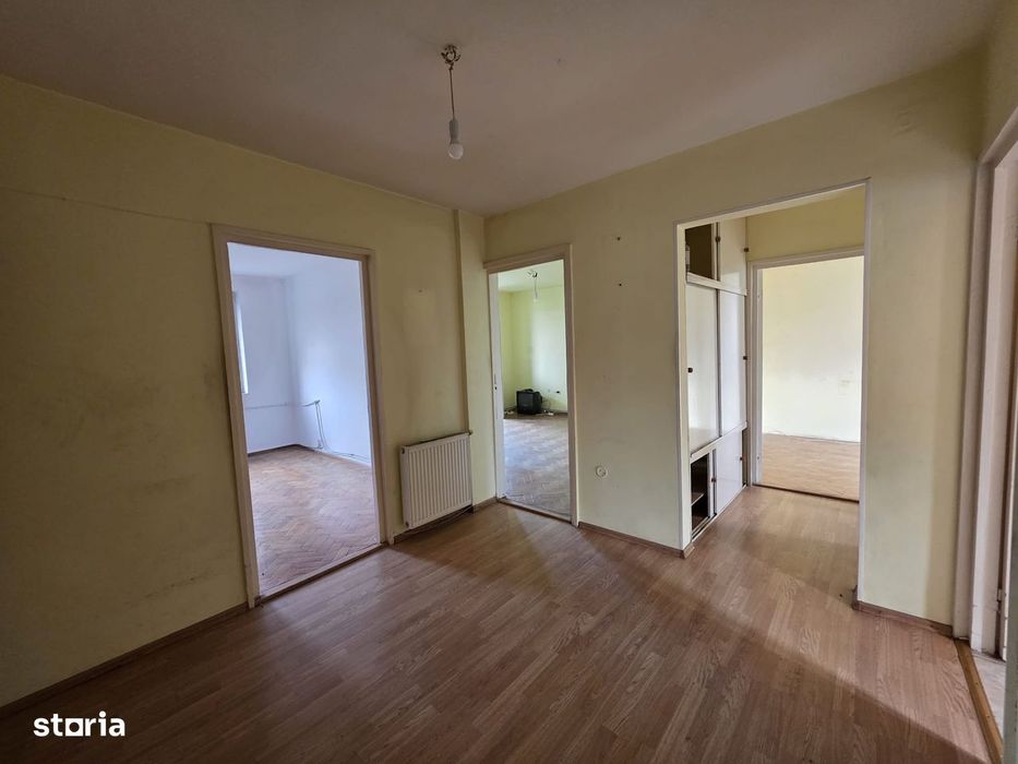 Apartament 3 camere decomandat suprafata 73mp–Deva, str. Progresului