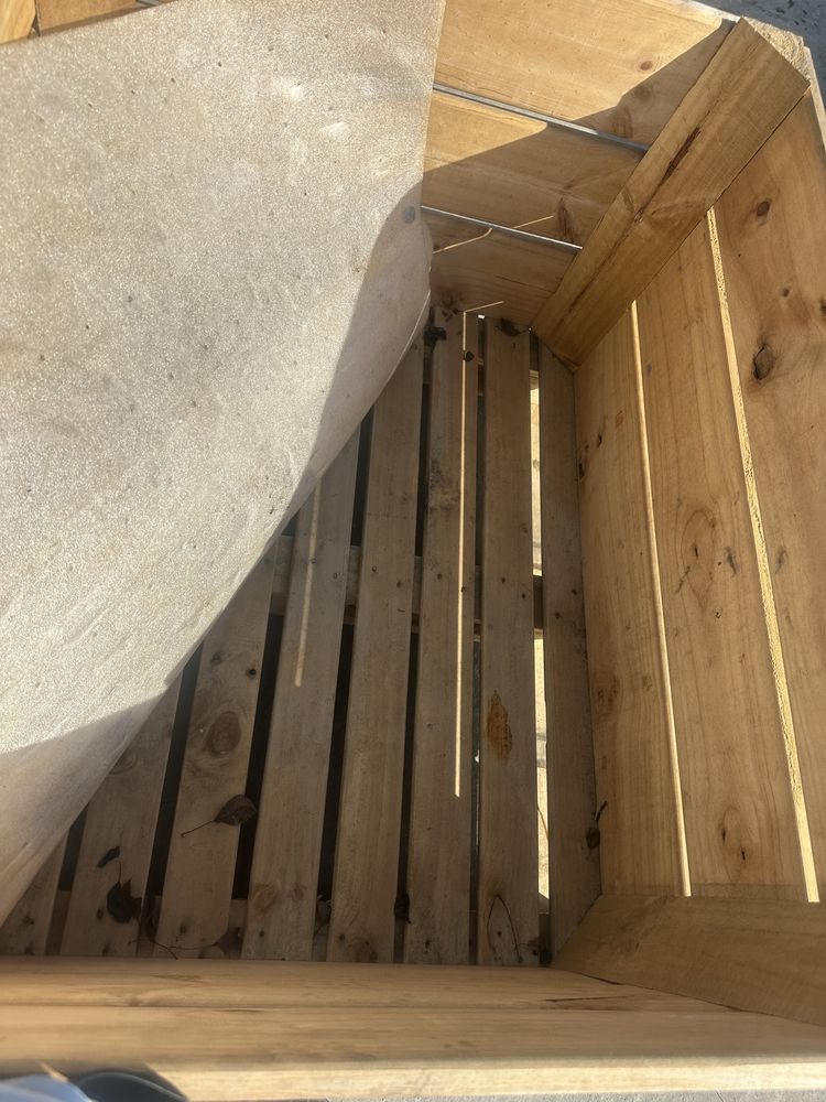 Boxpaleti lemn stare foarte buna